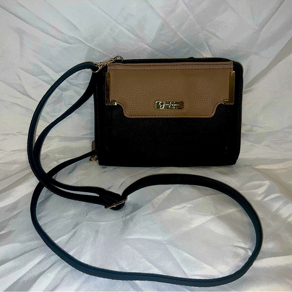 🚨Jessica Simpson Crossbody/Clutch🚨